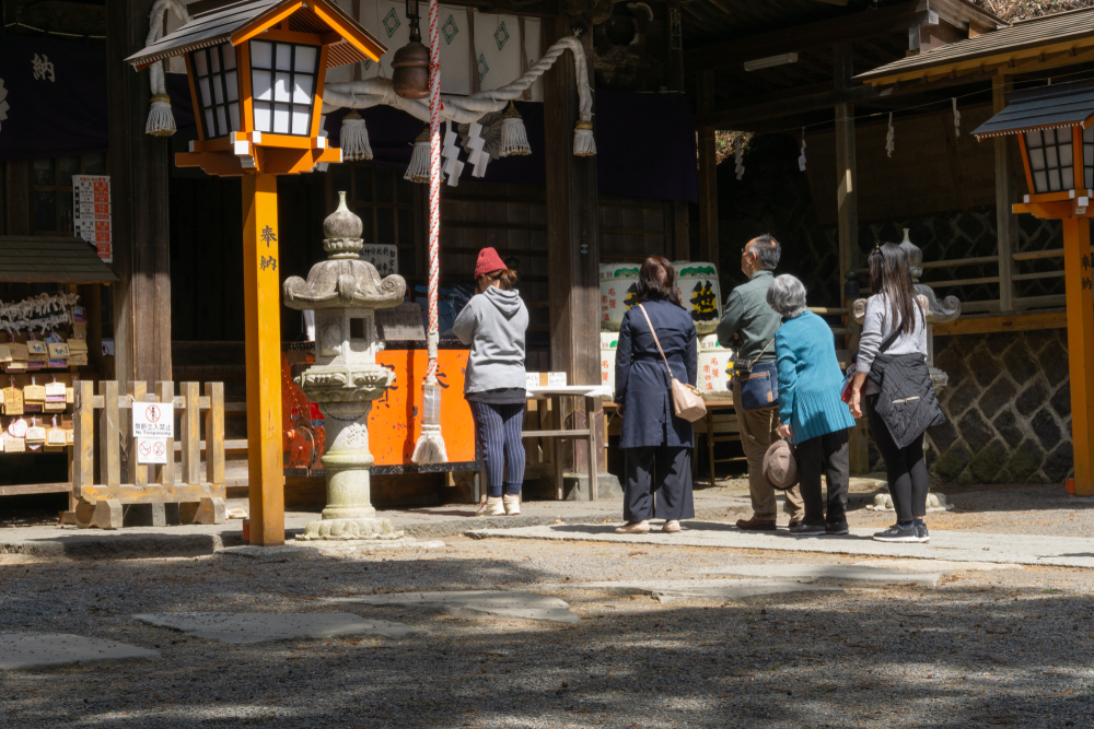 Praying at Arakura Fuji Sengen Jinja