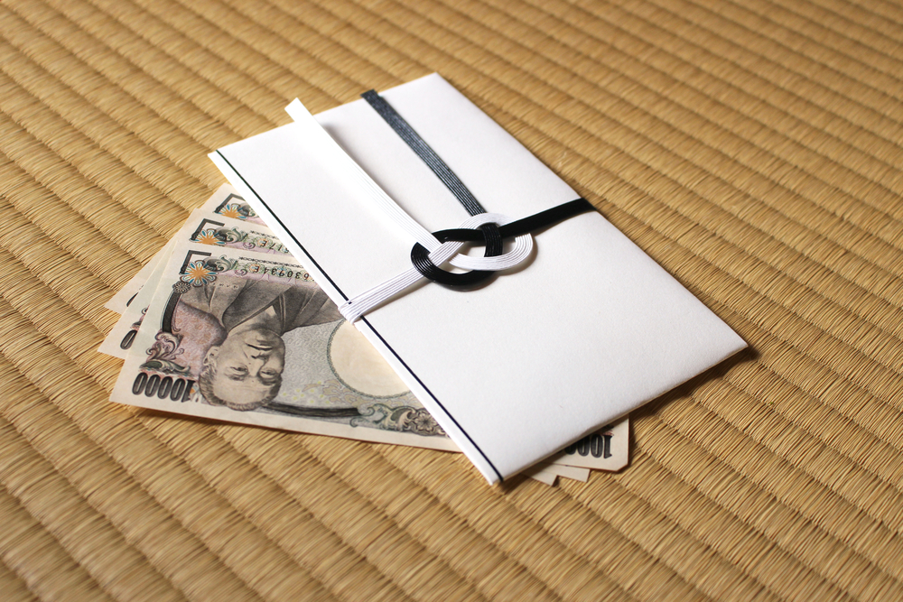 Tiền phúng viếng (koden) khi tham dự tang lễ ở Nhật