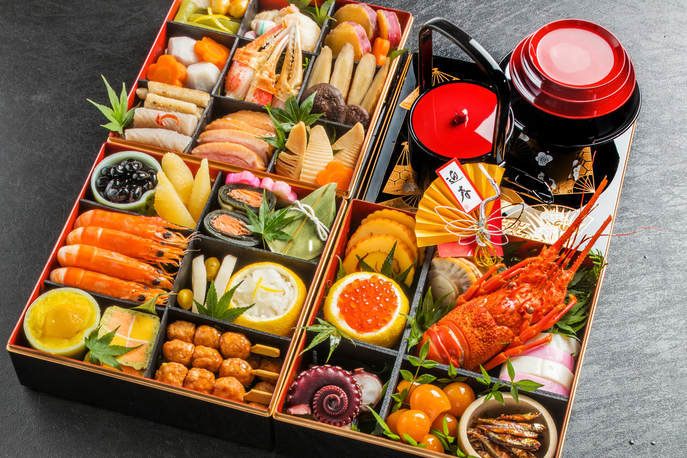 hộp osechi ăn vào dịp năm mới ở Nhật