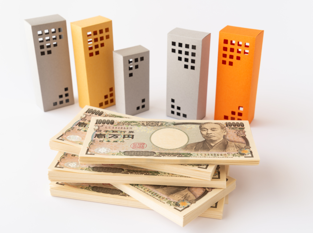 日本鈔票與大樓模型